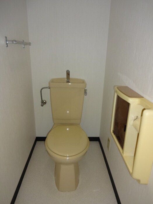 物件内観写真10　(トイレ)