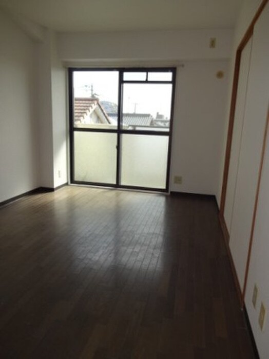 物件内観写真12　(居室)