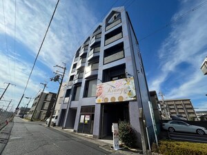 プレジオ野洲外観写真