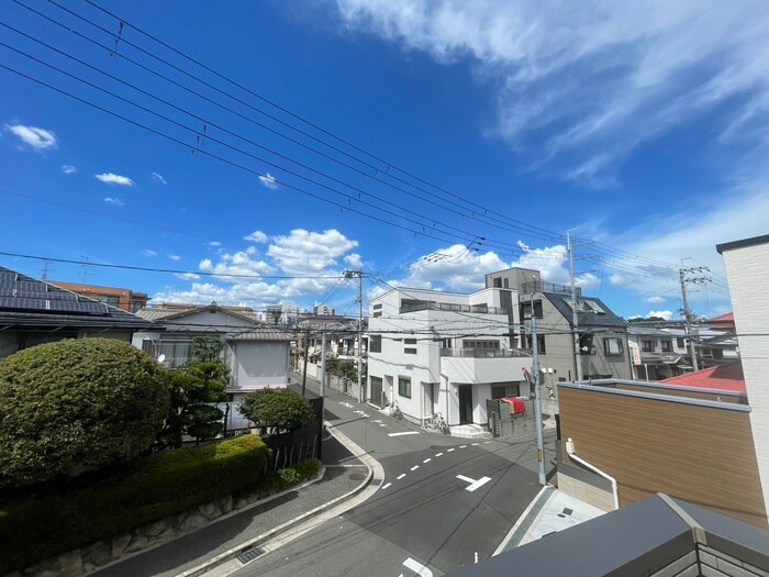 物件内観写真22　(室内からの展望)