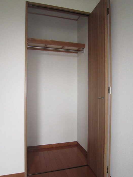 物件内観写真11　(収納)