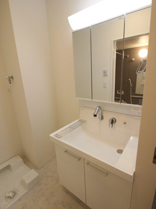 物件内観写真9　(洗面)