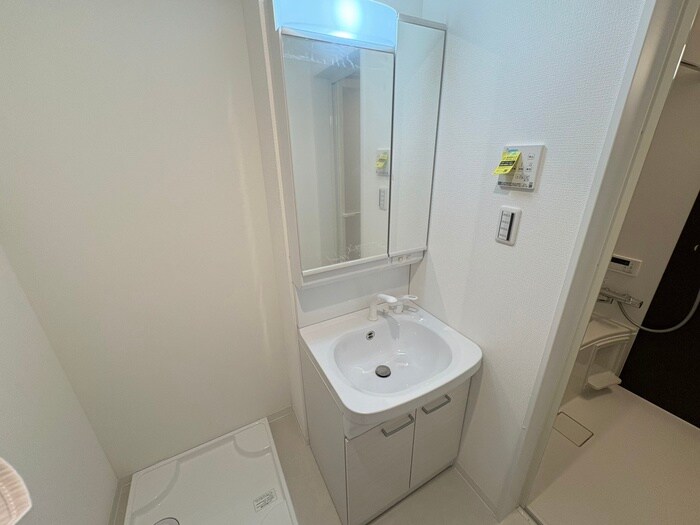 物件内観写真11　(洗面)