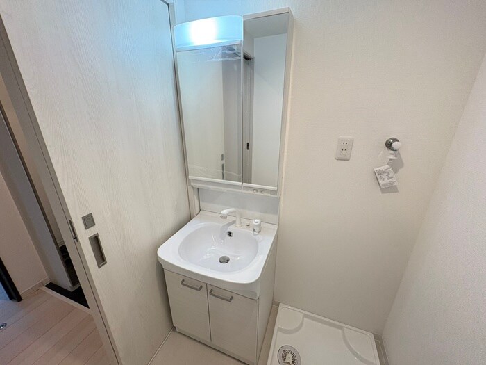 物件内観写真11　(洗面)