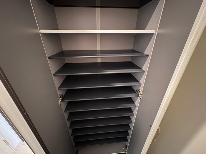 物件内観写真18　(靴箱)