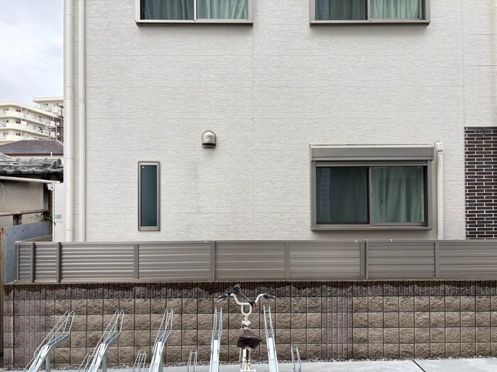 物件内観写真20　(室内からの展望)