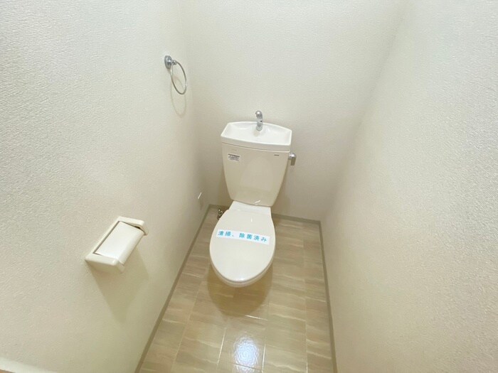 物件内観写真10　(トイレ)