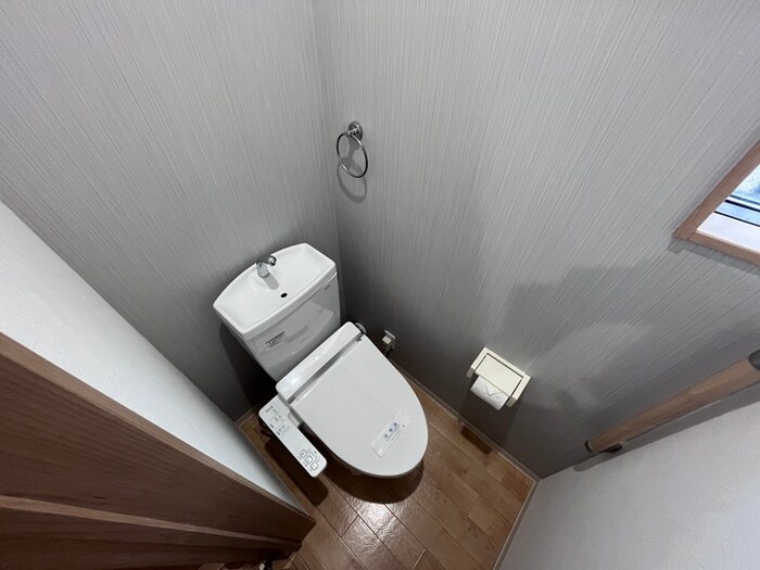 物件内観写真10　(トイレ)