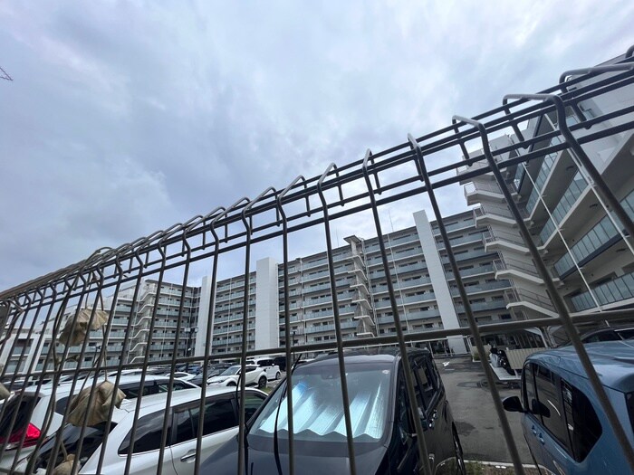 物件内観写真17　(室内からの展望)