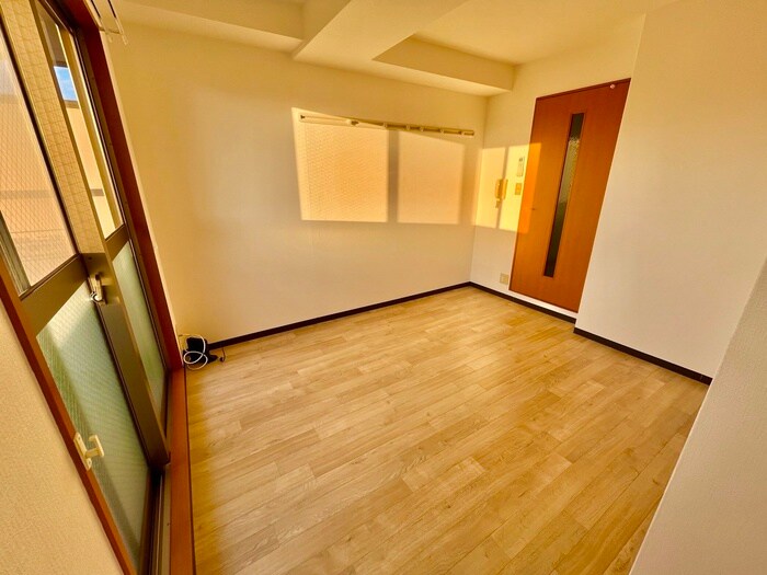 物件内観写真16　(居室)