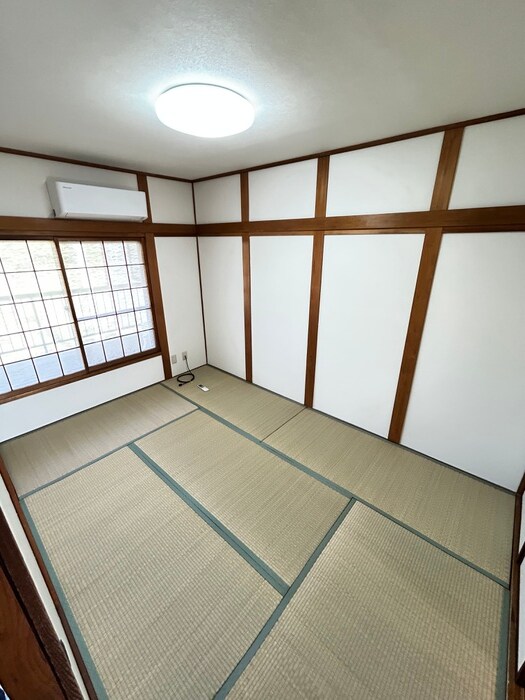 物件内観写真13　(居室)