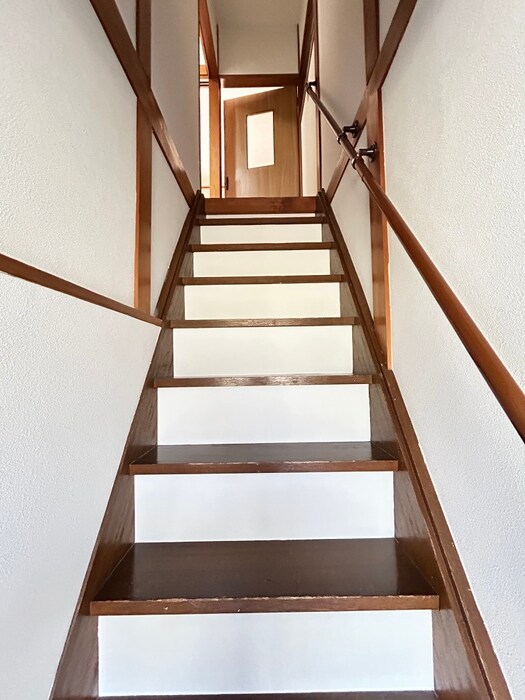 物件内観写真14　(廊下)