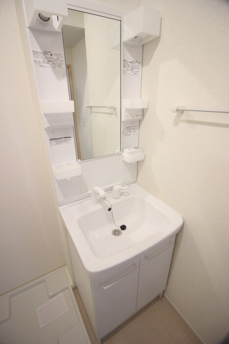 物件内観写真13　(洗面)