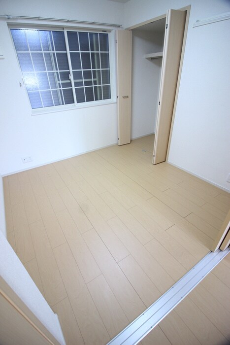 物件内観写真19　(居室)