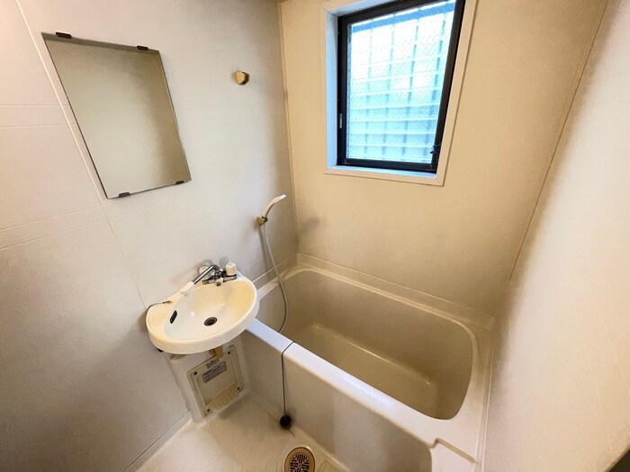 物件内観写真11　(バス／シャワールーム等)