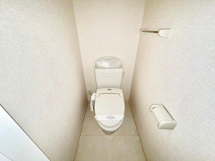 物件内観写真14　(トイレ)