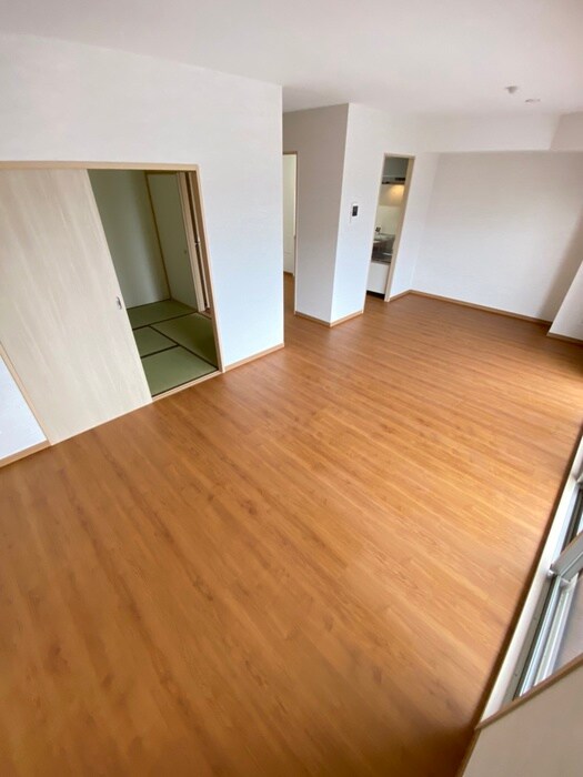 物件内観写真10　(内観写真)