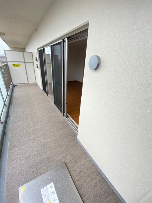 物件内観写真17　(ベランダ・バルコニー)