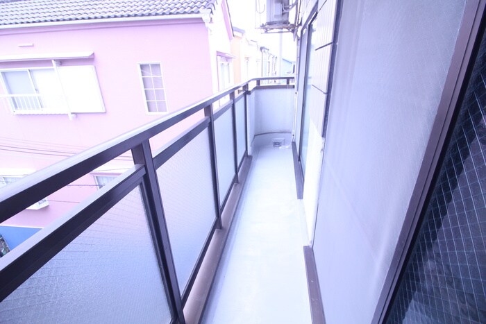 物件内観写真10　(洗濯機置場)