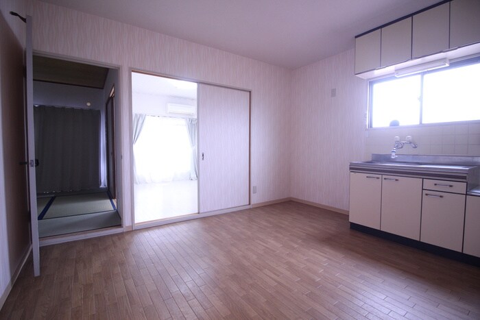 物件内観写真15　(居室)