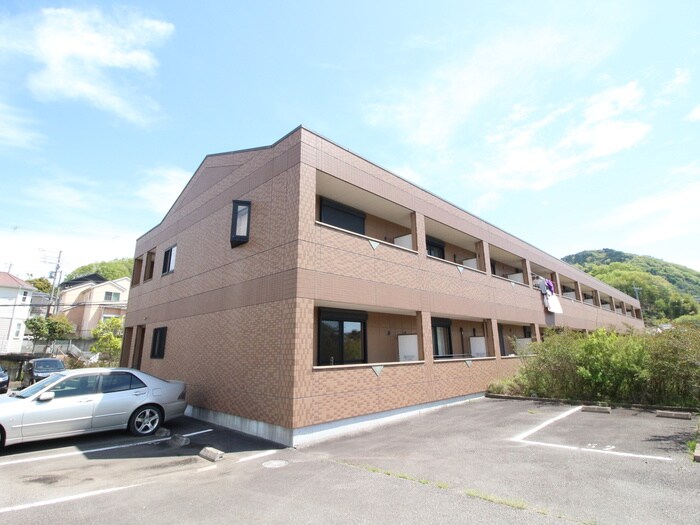 物件外観写真5　(外観写真)