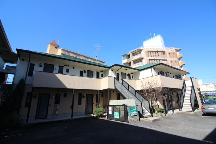 ヴォヌール・ミチのその他