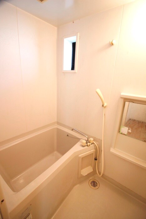 物件内観写真10　(バス／シャワールーム等)