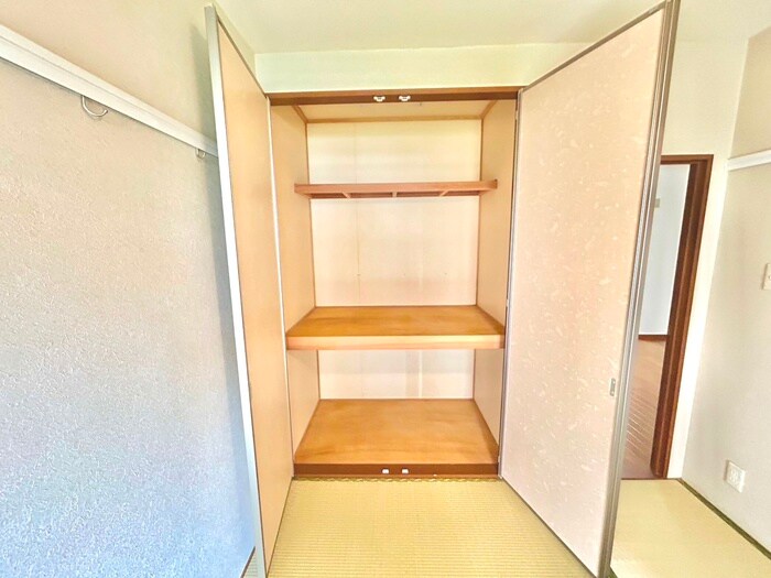物件内観写真16　(収納)