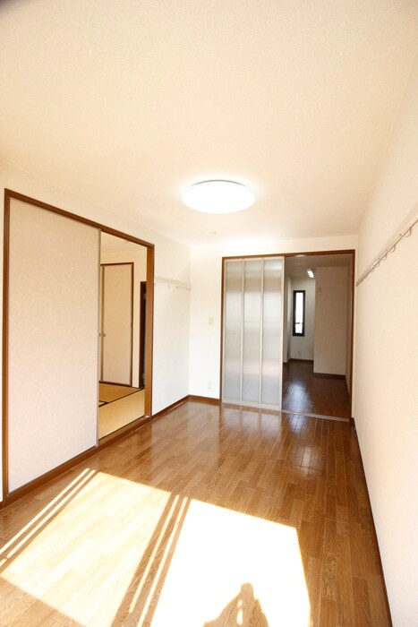 物件内観写真16　(居室)