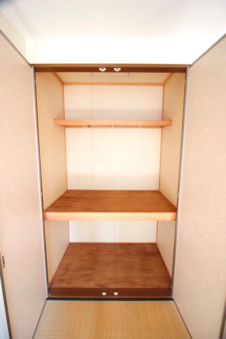 物件内観写真21　(収納)