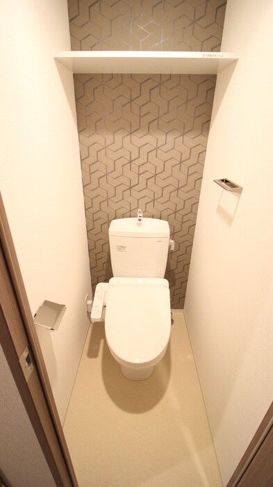 物件内観写真9　(トイレ)