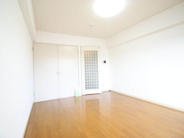物件内観写真17　(居室)