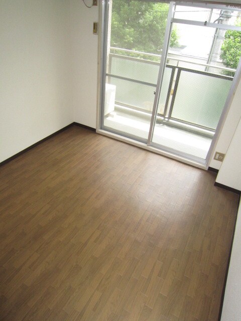 物件内観写真6　(居室)