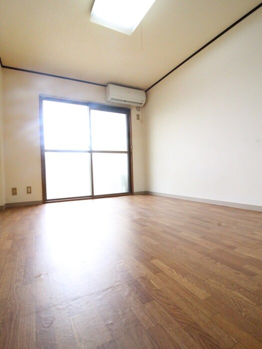 物件内観写真20　(居室)