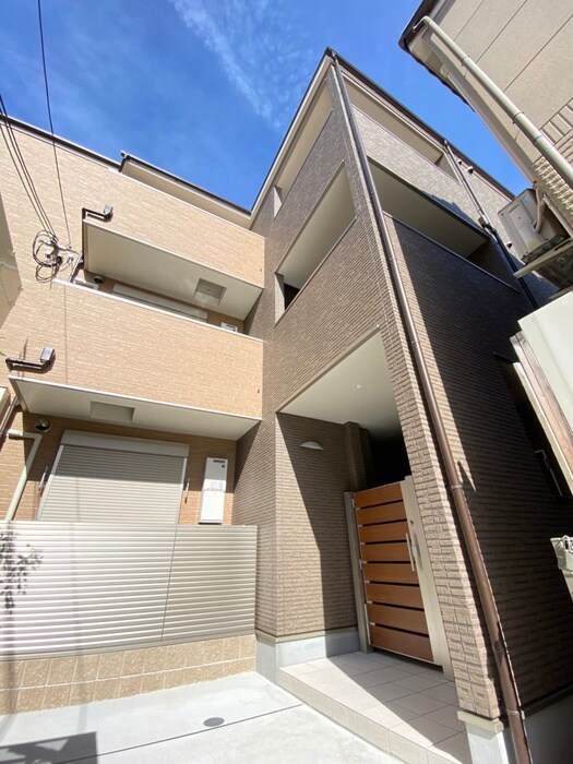 物件外観写真2　(外観写真)