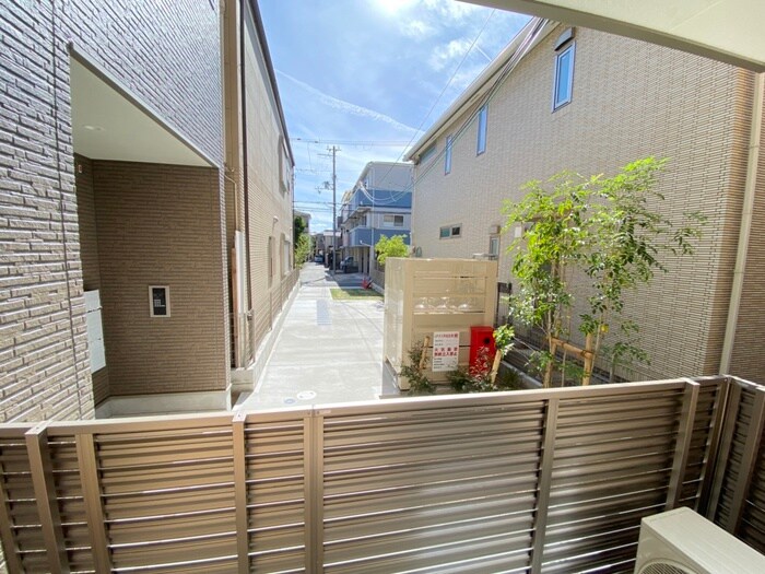 物件内観写真19　(室内からの展望)