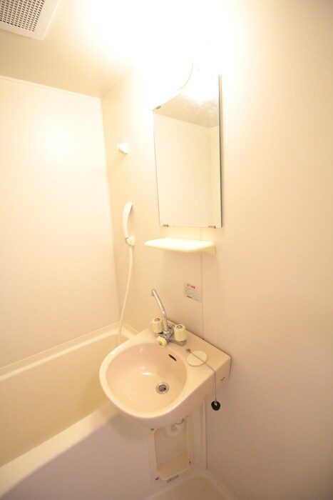 物件内観写真11　(洗面)