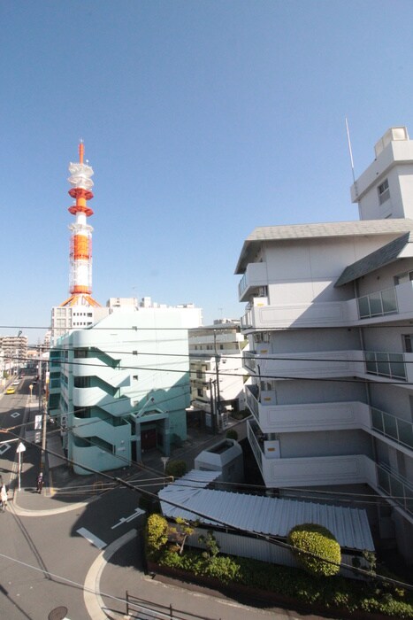 物件内観写真22　(室内からの展望)