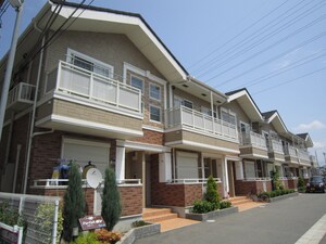 パルフェ和泉外観写真