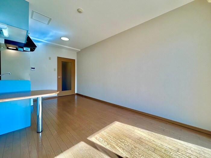 物件内観写真6　(居室)