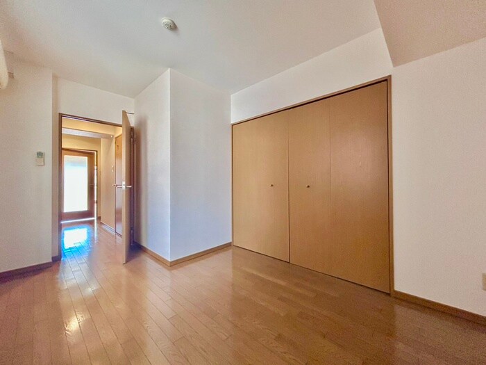 物件内観写真19　(居室)