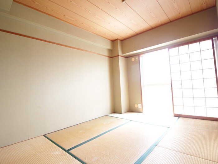 物件内観写真10　(居室)