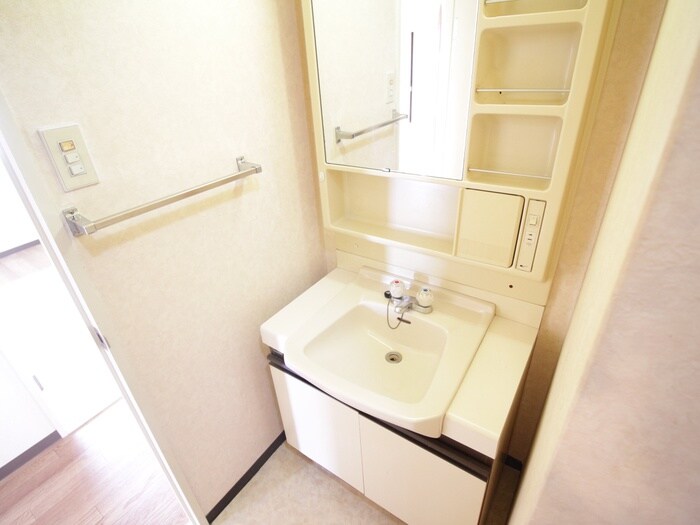 物件内観写真15　(洗面)