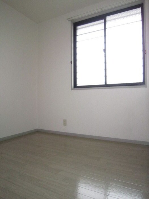 物件内観写真14　(居室)