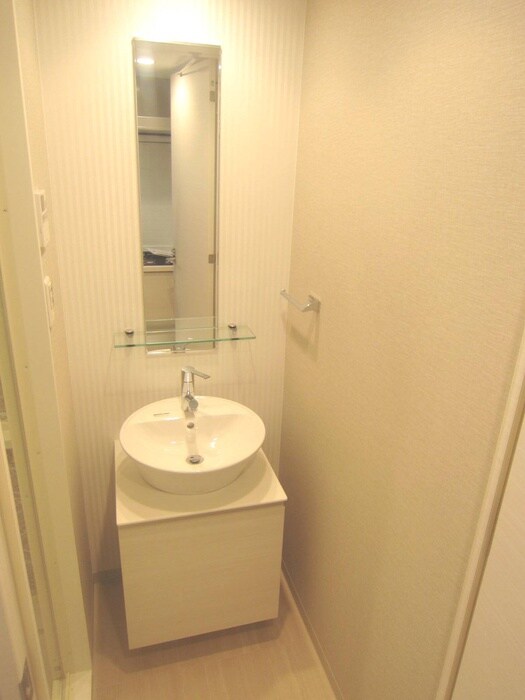 物件内観写真9　(洗面)