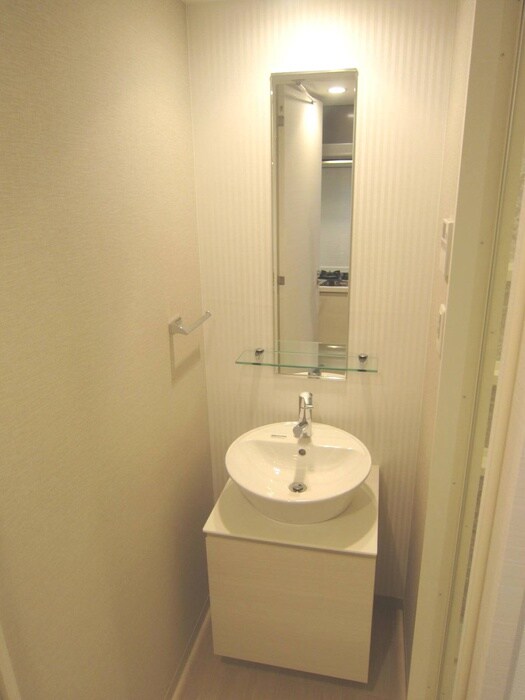 物件内観写真9　(洗面)