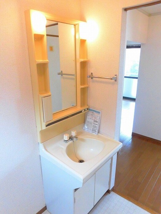 物件内観写真15　(洗面)