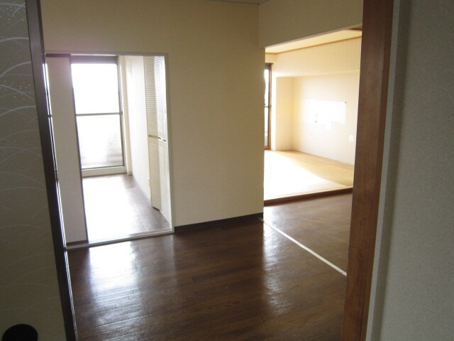 物件内観写真10　(居室)