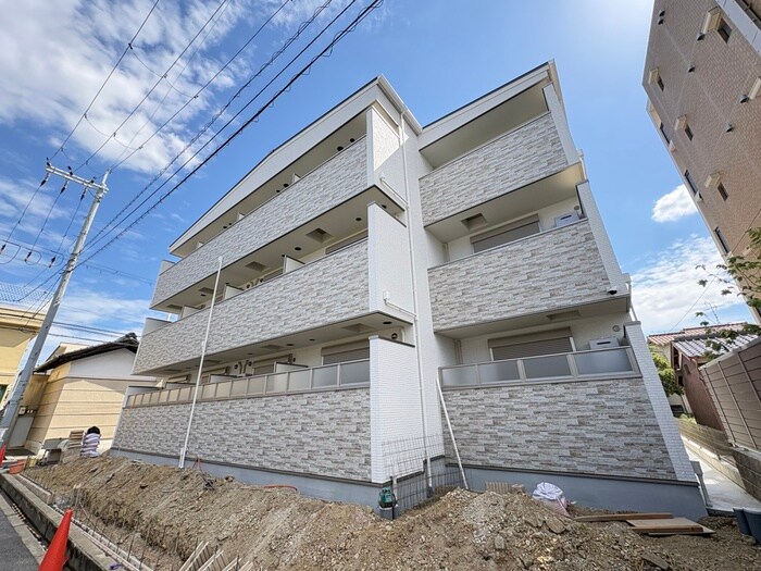 物件外観写真1　(外観写真)