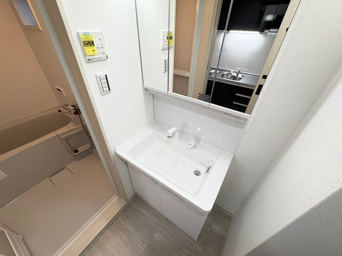 物件内観写真10　(洗面)